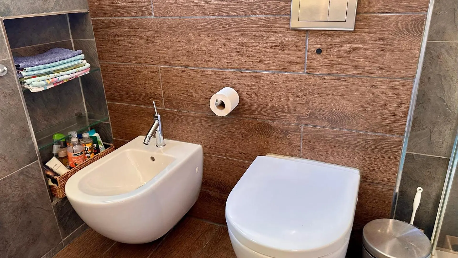 Top Wohnung In Stadtvilla Mit Terrasse Und Garten Nuremberg Apartment