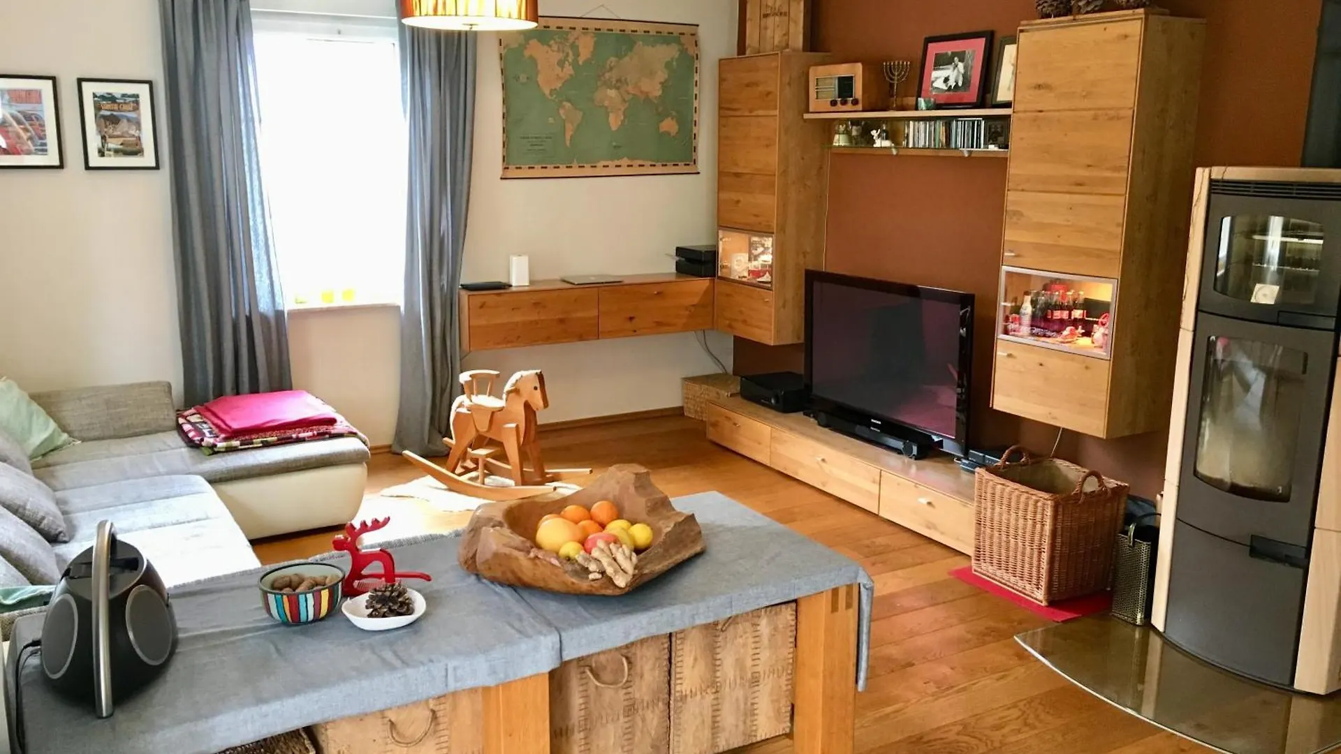 Apartment Top Wohnung In Stadtvilla Mit Terrasse Und Garten Nuremberg